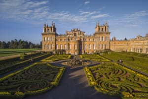 BLENHEIM PALACE, DOWNTON ABBEY VILLAGE & THE COTSWOLDS 3