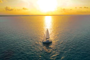 Cancun Luxury Sunset Catamaran Cruise 4