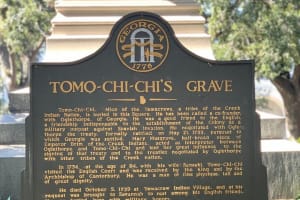 Self-Guided 'Old Squares of Savannah' Solo Walking Tour 3
