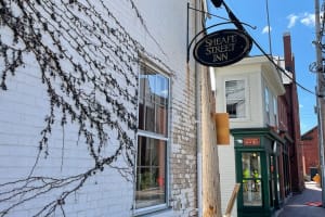 Self Guided Haunted Walking Tour in Portsmouth 3