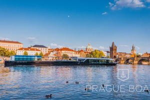 Prague Boats 2-hour Lunch Cruise 3