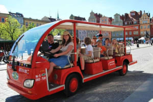 Breslau Rundfahrt mit E-Auto, 2 h (English-Guide) Gruppe 5-6 Personen 3
