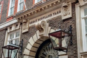Sherlock Holmes Private Guided Tour - BBC Series & Traditional Locations 3
