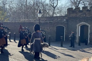 Royal Family and Changing of the Guard Walking Tour 3