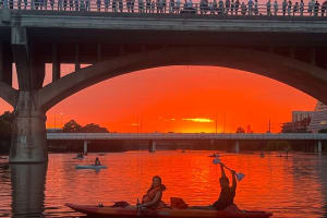 Downtown Austin Sunset Kayak Tour with 1.5 Million Bats 3