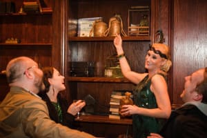 Haunted Chicago Ghost and Pub Walking Tour 4