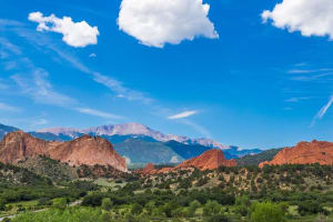 Pikes Peak COG Railway & Garden of Gods Tour 4