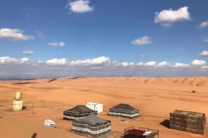 Transfer from the airport to the sands of Wahiba Bidiyah 4