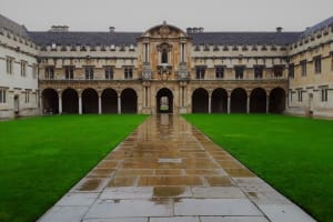 90 Minute Classic Walking Tour of Oxford  3