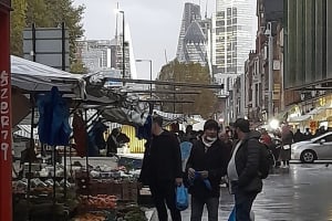 2-Hour Walking Tour Women of Whitechapel 4