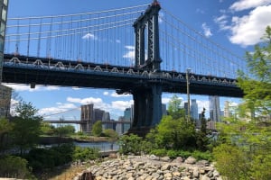 Walking tour in Manhattan Brooklyn Bridge and Waterfront 3