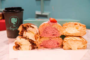 Times Square Donut Adventure by Underground Donut Tour 3
