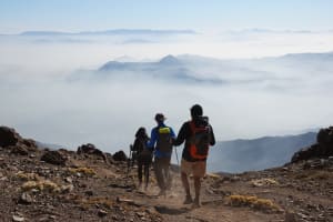 Tour Cerro Leonera: Aventura y Campamento Andino 3