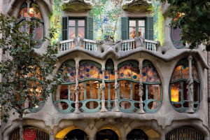 Barcelona Pass: 50+ Attractions Including Sagrada Familia 4