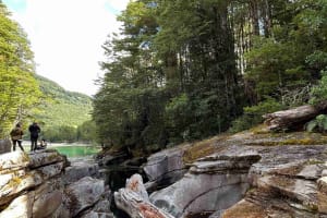 Tour Senderismo Villa Mañihuales: Geositio Puente Piedra 3
