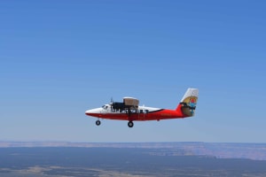 Antelope Canyon and Horseshoe Bend Airplane Tour from Las Vegas 3