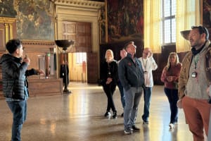 Venice: Doge's Palace & Secret Itineraries Experience 3