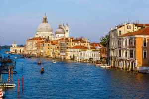 Venice: Romantic Shared Gondola Serenade on the Grand Canal 4