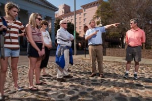 Historic Charleston Walking Tour: Rainbow Row, Churches, and More 4