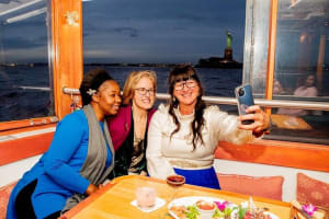 New York Harbor Live Holiday Jazz Cruise  4
