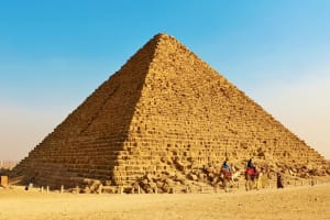 Explore Pyramid of Menkaure The Smallest of the Pyramids of Giza 4