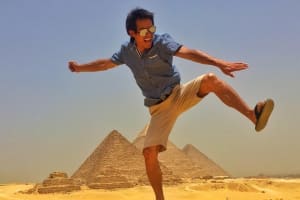 Cairo day tour to Giza pyramids and Egyptian museum & bazaar 3