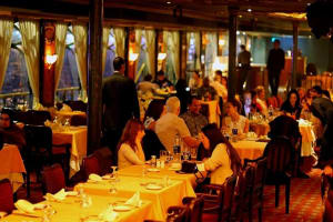 Nile Dinner Cruise in Cairo with Belly Dancing and Hotel Transfer 3