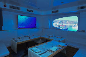  Sharm El Sheikh By Night Dinner On Yacht With Belly Dancer show 4