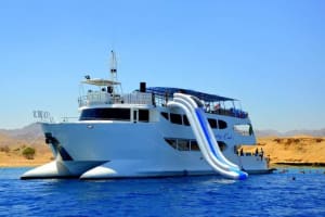  Sharm El Sheikh By Night Dinner On Yacht With Belly Dancer show 3