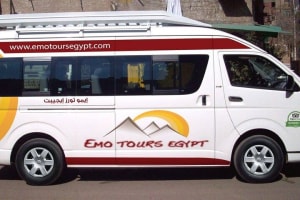 Private 4 Hours Luxor Car Rental with Expert Driver 4