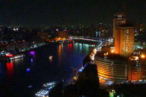 Discover The Amazing Nightlife Of Cairo And Riding the Carriage 3