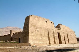 Guided Day Tour Visit Habu Temple Valley Of Workers and Queens 4