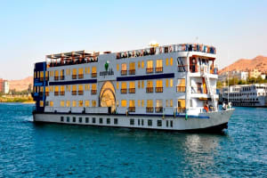Nile Cruise Deluxe 5 days 4 nights from Luxor to Aswan  3