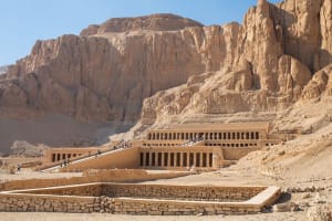 Guided Day Tour To Giza Pyramids , Egyptian Museum and Bazaar 3