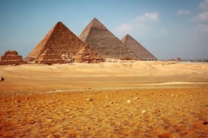 Top Attractions Tour in Giza Pyramids And Horse carriage With panoramic view 4