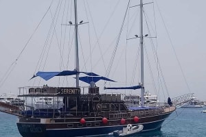  Sharm El Sheikh By Night Dinner On Yacht With Belly Dancer show  4