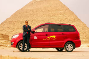 Private Day Tour of Pyramids, Memphis and Sakkara with Guide and Transportation 4
