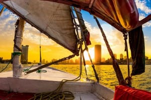 Short Felucca Ride on The Nile River and Dinner Cruise 3