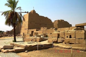 Day Tour In Luxor To Explore East And West Bank 3