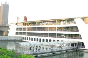 Nile Maxim Luxury dinner Cruise on the Nile river With Belly Dancer Show 4