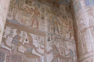 Luxor Day Visit Habu Temple, Valley Of Workers & Queens 4