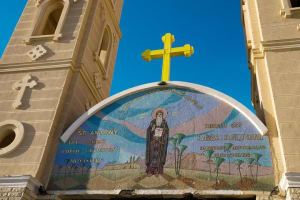 Guided Day Tour to the Monastery of Saint Anthony & the Monastery of Saint Paul 4