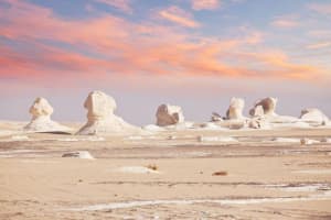 2 Day Trip to Bahariya Oasis with White Desert 4