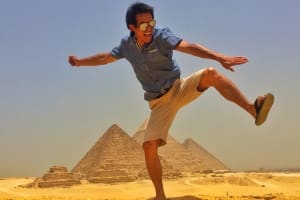 Day tour to Giza Pyramids Egyptian Museum and old market  3