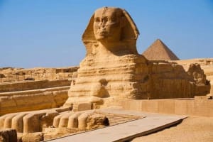 Day Tour to Giza Pyramids Dahshur and Saqqara Pyramids & Shopping 4