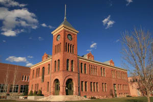 Flagstaff's Famous Ghosts Smartphone Guided Walking Tour  4