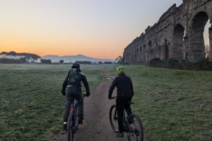 Chase the sunrise cycling on the Appia Antica 4