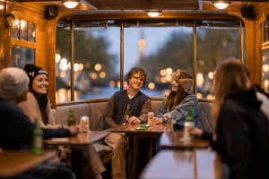 Amsterdam Electric Boat Canal Cruise with Bar, Live Guide 2025 3