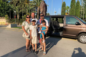 Private Barcelona and Sagrada Familia Tour 4