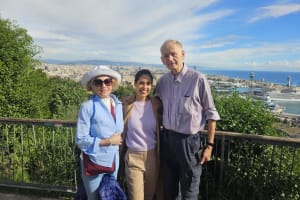 Private Barcelona Tour: Skip-the-Line Park Güell & Sagrada Família 4